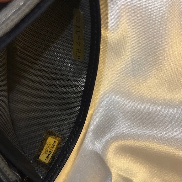 2005 Chanel Quilted Lambskin Bifold Wallet - Picture 9 of 9